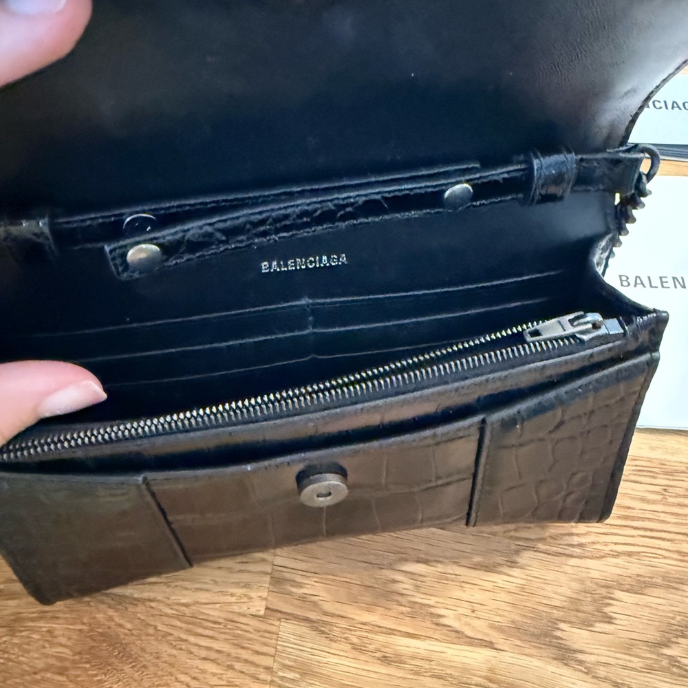 Balenciaga Black Croc-Embossed Crossbody Bag - Picture 3 of 7